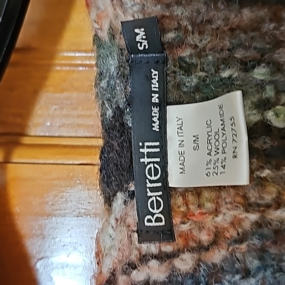 Sweater - Picture 3 of 4